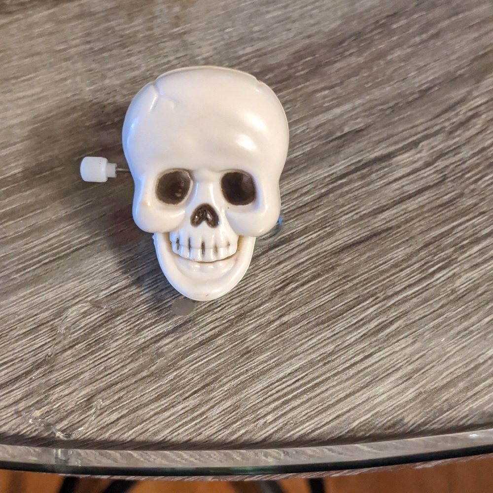VTG 1980s Halloween Wind Up Skull Skeleton Grim Reaper Chattering Monster WORKS